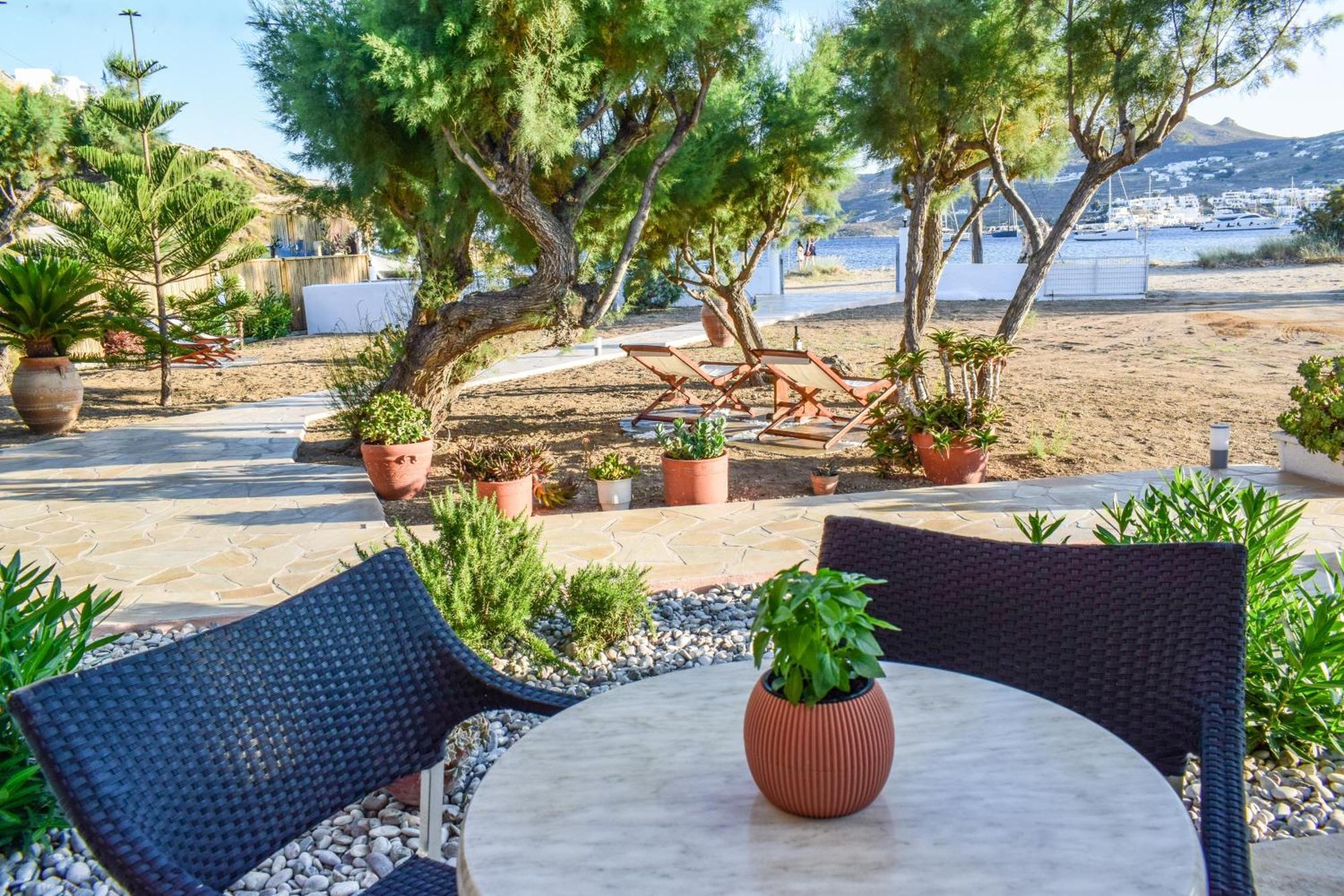 Kyma Studios Livadi  Exteriör bild